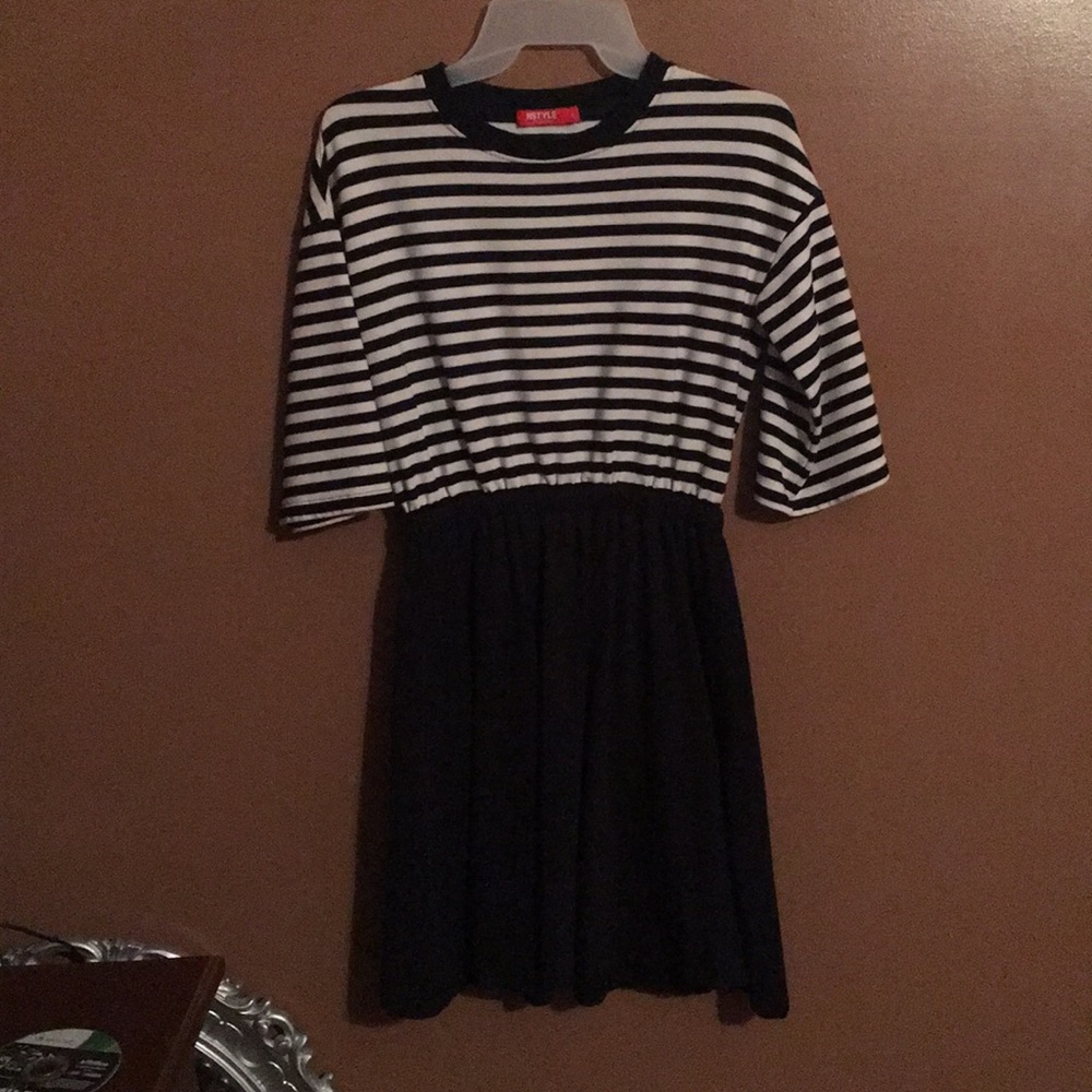Black and white dress